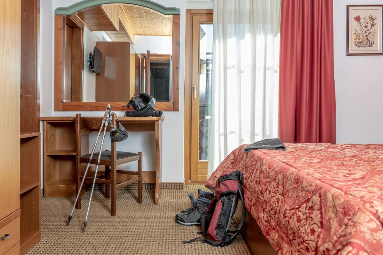 Hotel Italo Madonna Buitenkant foto