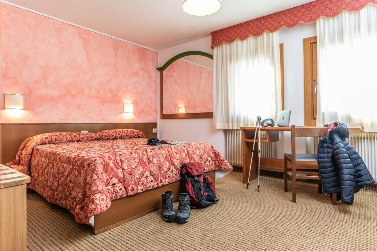 Hotel Italo Madonna Buitenkant foto