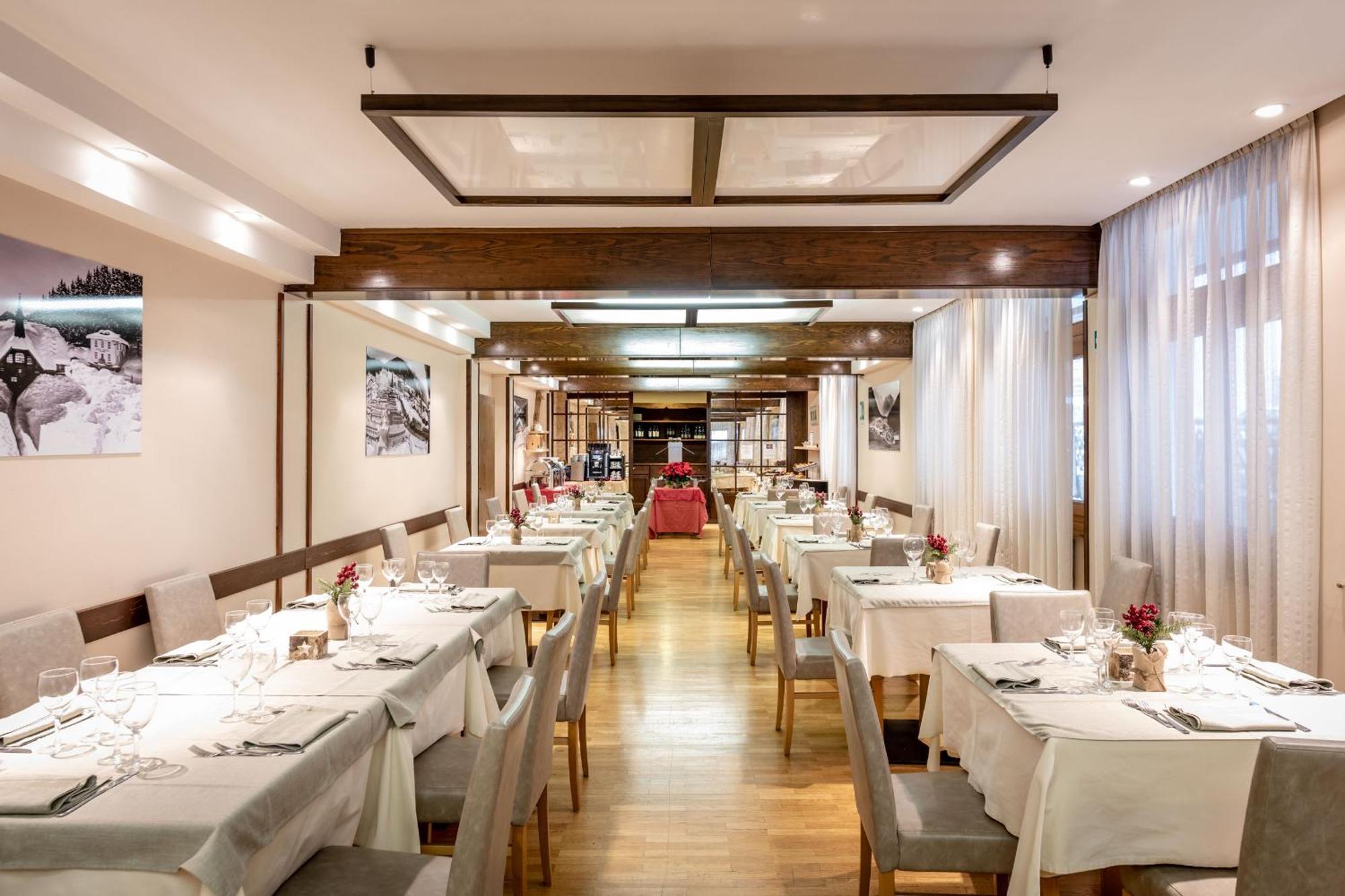 Hotel Italo Madonna Buitenkant foto